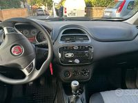 Usata Fiat Punto Street 77 CV (56 kW) 2018 Grigio Utilitaria
