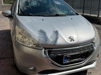 Usata Peugeot 208 2014 Grigio Utilitaria