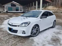 Usata Opel Astra OPC 241 CV (177 kW) 2009 Bianco Berlina