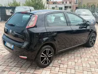 Usata Fiat Punto Evo Dynamic 75 CV (55 kW) 2011 Nero Utilitaria