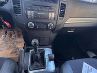 Usata Mitsubishi Pajero Instyle 170 CV (125 kW) 2007 Argento SUV