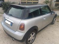 Usata Mini Cooper D 109 CV (80 kW) 2008 Grigio Utilitaria