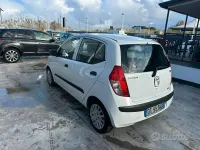 Usata Hyundai i10 64 CV (47 kW) 2009 Bianco Utilitaria