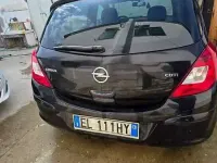 Usata Opel Corsa Edition 75 CV (55 kW) 2012 Nero Utilitaria