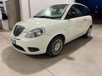 usata Lancia Ypsilon 1.2 Argento