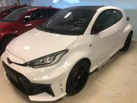 Nuevo Toyota Yaris 280 CV (205 kW) 2025 Blanco Utilitario