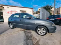 Usata Seat Ibiza Stylance 80 CV (58 kW) 2008 Grigio Berlina