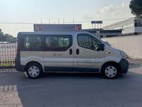 Usata Opel Vivaro 101 CV (74 kW) 2005 Argento Monovolume