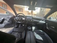 Usata Mercedes A180 Premium 116 CV (85 kW) 2019 Grigio Berlina