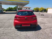 Usata Kia Rio 84 CV (61 kW) 2019 Rosso Berlina