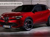 Nuova Alfa Romeo Junior Ti 145 CV (106 kW) 2025 Argento SUV