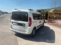 Usata Fiat Doblò 105 CV (77 kW) 2019 Bianco Monovolume
