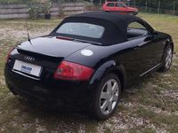 Usata Audi TT Roadster 179 CV (131 kW) 2001 Nero Cabrio