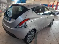 Usata Lancia Ypsilon S 69 CV (50 kW) 2012 Grigio Utilitaria