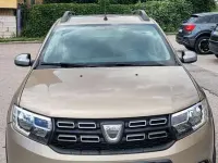 Usata Dacia Sandero Comfort 101 CV (74 kW) 2020 Bronzo Berlina