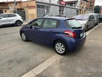 Usata Peugeot 208 Active 82 CV (60 kW) 2014 Blu Utilitaria