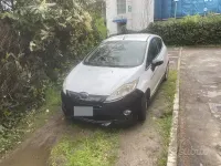 Usata Ford Fiesta 90 CV (66 kW) 2010 Bianco Berlina