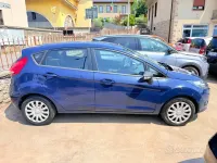 Usata Ford Fiesta 60 CV (44 kW) 2010 Bluazzurro Berlina