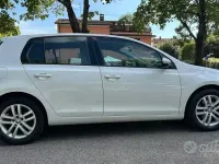 Usata VW Golf VII Highline 105 CV (77 kW) 2012 Bluazzurro Berlina