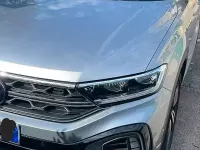 Usata VW T-Roc 150 CV (110 kW) 2023 Grigio SUV