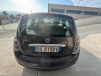 Usata Lancia Ypsilon 75 CV (55 kW) 2009 Marrone Utilitaria