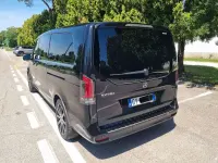 Usata Mercedes V250 Avantgarde 190 CV (139 kW) 2025 Nero Monovolume