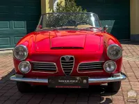 Usata Alfa Romeo 2600 145 CV (106 kW) 1963 Rosso Cabrio