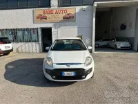Usata Fiat Punto Evo Emotion 77 CV (56 kW) 2011 Bianco Utilitaria