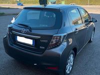 Usata Toyota Yaris 2012 Grigio Utilitaria
