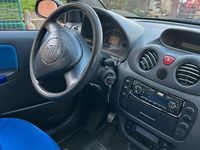 Usata Citroën C2 70 CV (51 kW) 2004 Grigio Utilitaria