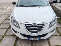 Usata Lancia Delta 120 CV (88 kW) 2014 Bianco Utilitaria