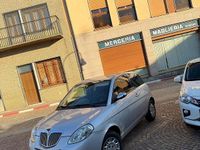 Usata Lancia Ypsilon 60 CV (44 kW) 2010 Grigio Utilitaria