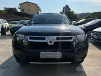 Usata Dacia Duster Lauréate 110 CV (80 kW) 2011 Nero SUV