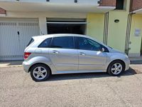Usata Mercedes B200 140 CV (102 kW) 2008 Monovolume