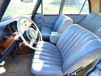 Usata Mercedes 280 140 CV (102 kW) 1972 Beige Berlina