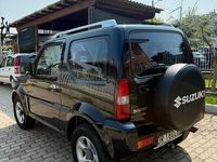 Second-hand Suzuki Jimny 86 CP (63 kW) 2008 Negru SUV
