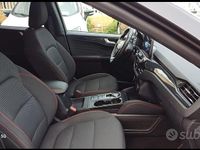 Usado Ford Kuga 120 CV (88 kW) 2022 SUV