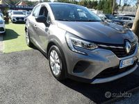 Usata Renault Captur Business 116 CV (85 kW) 2021 Grigio SUV