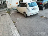 Usata Lancia Ypsilon 77 CV (56 kW) 2009 Bianco Utilitaria