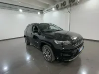 Usata Jeep Compass Summit 130 CV (95 kW) 2025 601solid black SUV