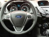 Usata Ford Fiesta Business Edition 101 CV (74 kW) 2015 Nero Utilitaria