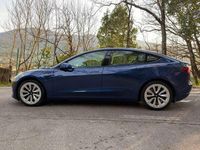 Usata Tesla Model 3 Long Range AWD 366 kW (498 CV) 2021 Blu/azzurro Berlina