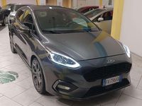 Usata Ford Fiesta ST-Line 86 CV (63 kW) 2018 Grigio Utilitaria