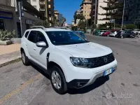 Usata Dacia Duster Lauréate 109 CV (80 kW) 2018 Bianco SUV