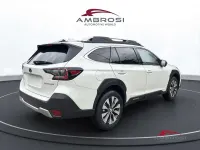 Nuova Subaru Outback Premium 169 CV (124 kW) 2026 Crystal white pearl SUV