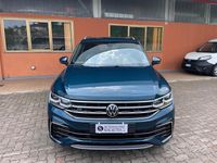 Usata VW Tiguan R-line 150 CV (110 kW) 2024 Blu SUV