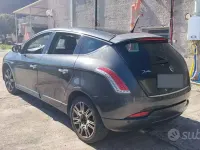 Usata Lancia Delta Gold 120 CV (88 kW) 2014 Utilitaria
