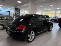 Usata VW Beetle Design 105 CV (77 kW) 2012 Nero Utilitaria