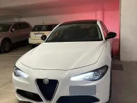 Usata Alfa Romeo Giulia 180 CV (132 kW) 2017 Bianco Berlina
