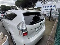 Usata Toyota Prius Lounge 99 CV (72 kW) 2013 Bianco Monovolume